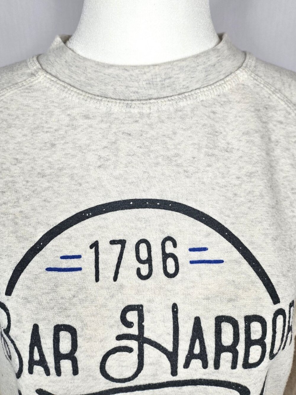 Gotkeys | Bar Harbor Maine Graphic Sweatshirt | Drawstring Hem | Gray | Size S - Picture 6 of 16